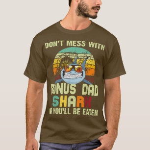 Mens-Vater-Geschenk von TochterDont-Schläge mit Bo T-Shirt