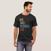 Mens-Vater seit November 2015 T-Shirt (Vorne ganz)