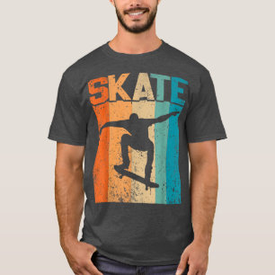 Mens Vintag Skateboarder Skate Skater Skateboardi T-Shirt
