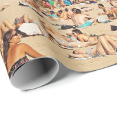 Menschen am braunen Sandstrand Geschenkpapier (Rolleneckpunkt)
