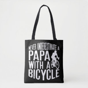 Menschen Unterschätzen niemals einen Papa mit eine Tasche