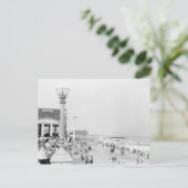 Menschenmengen auf der Esplanade Postkarte (Stehend Vorderseite)