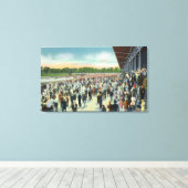 Menschenmengen bei Saratoga Race Track & Clubhouse Leinwanddruck (Insitu (Holzboden))