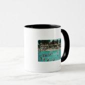 Menschenmengen Schwimmen am Strand Alameda, Alamed Tasse (VorderseiteRechts)