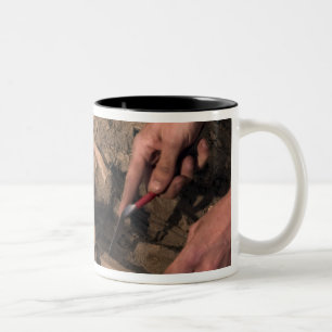 Menschlich bleibt zweifarbige tasse