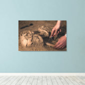 Menschliche Überreste Leinwanddruck (Insitu (Holzboden))