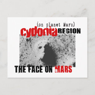 Menschliches Gesicht auf dem Planeten Mars Postkarte