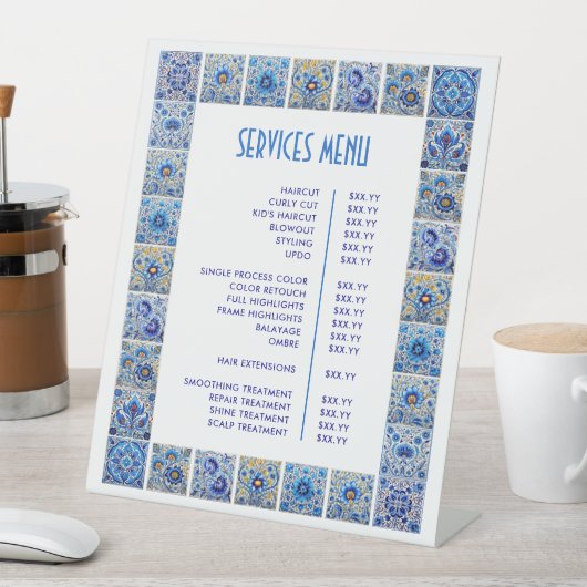 Menü "Blue Mediterranean Tiles Frame Services" Sockelschild (In Situ)