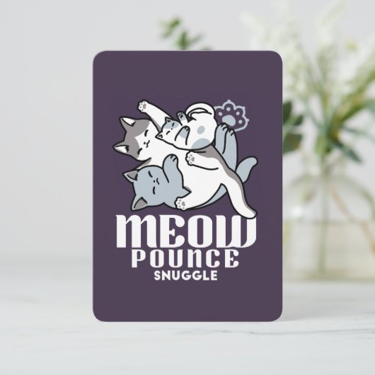Meow Pounce Snuggle - Niedliche schlafende Katzen Dankeskarte (Stehend Vorderseite)