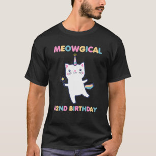 Meowgical 42 Geburtstag Kitty 42 Jahre alt Katze T-Shirt