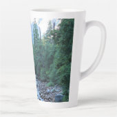 Merced River by Happy Isles, Yosemite, CA Milchtasse (Rechts)