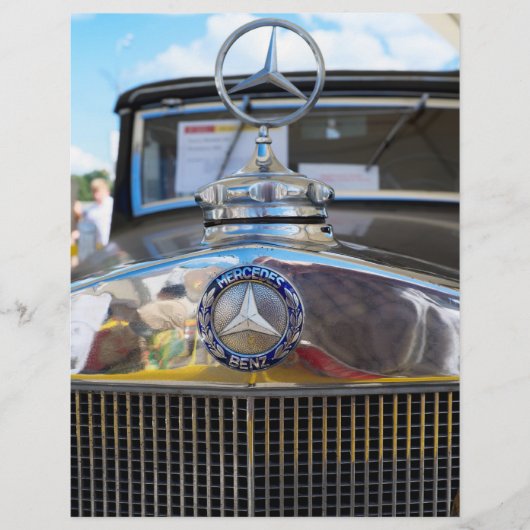 Mercedes-Benz 260D. Das erste Dieselfahrzeug der W Flyer (Vorne)
