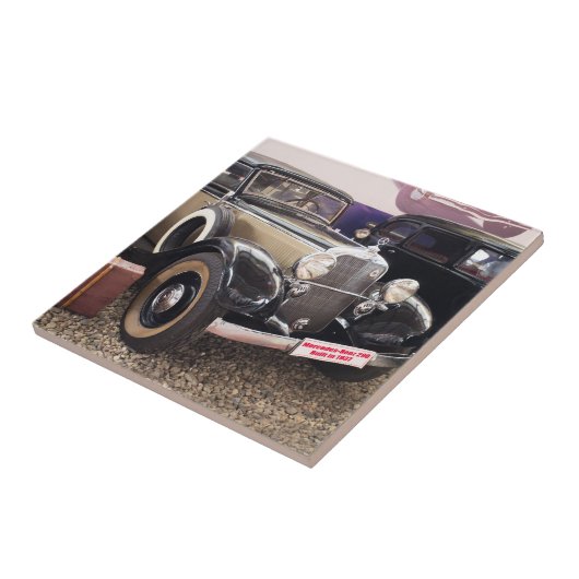 Mercedes-Benz Fliese (Seite)