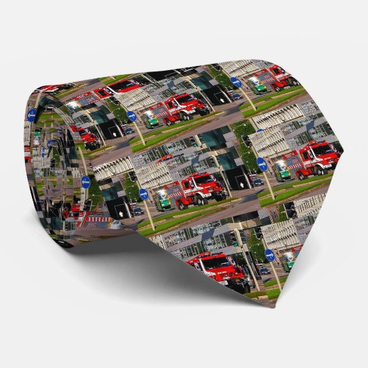 Mercedes-Benz Unimog U4000 LKW Krawatte (Gerollt)