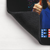 Merica 4. Juli Funny Trump Fireworks Independe Mousepad (Ecke)