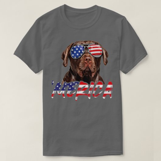 Merica Chocolate Labrador 4. Juli American Fla T-Shirt (Design vorne)