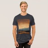 Meridian Precision: High-Resolution Art auf Ultra- Tri-Blend Shirt (Vorderseite voll)