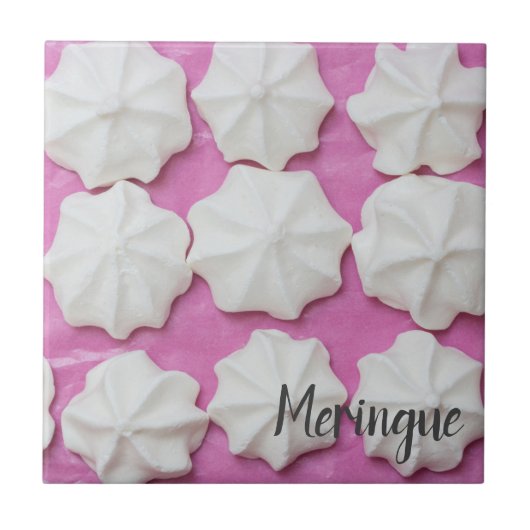 Meringues auf rosa Papiergeschenk Fliese (Vorderseite)