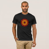 Merkaba gewundenes Mandala-Rot (Fraktal-Geometrie) T-Shirt (Vorne ganz)
