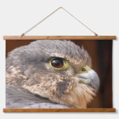 MERLIN FALCON BIRD OF PREY WANDTEPPICH MIT HOLZRAHMEN (Vorne)