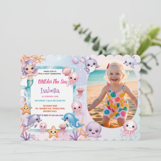 Mermaid 1. Foto Oneder Ocean Geburtstag Einladung (Stehend Vorderseite)