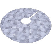 Mermaid Chic Scales | Dusty Lavender Lila Luster Polyester Weihnachtsbaumdecke (Schrägansicht)
