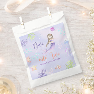 Mermaid Girl taucht in 5. Geburtstagsparty Geschenktütchen