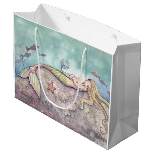 Mermaid Lullaby Mutter und Baby Mermaid Fantasy Große Geschenktüte (Rückseite Schrägansicht)