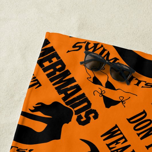 Mermaid - Mermaids Tragen keine Swimsuits Strandtuch (Beispiel)