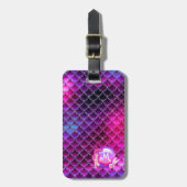 Mermaid Perls and Scales Monogram Pink ID600 Gepäckanhänger (Vorderseite vertikal)
