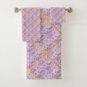 MERMAID SCALE LILA PATTERBADEZIMMER TOWEL SET (Insitu)