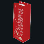 Merriest Christmas Tree Red Holiday Geschenktüte Für Weinflaschen<br><div class="desc">Die Worte Frohe Weihnachten in Retro-Vintage Schrift,  ein weißer Skizzenbaum mit Imitaten goldenen Folienschmuck und Geschenke sind auf diesem Rotwein Geschenktaschen. PASSENDE Artikel in unserer Sammlung.</div>