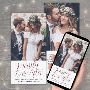 Merrily ever After Newlyweds 2 Foto Elegant Rot Feiertagskarte