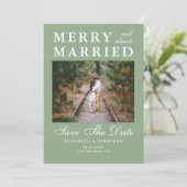 Merry & Almost Married Wedding Save The Date (Stehend Vorderseite)
