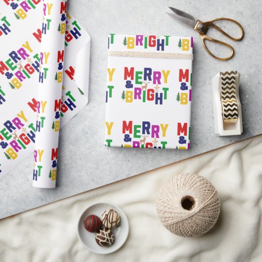 Merry and Bright Pine Tree Rentier Snowman Geschenkpapier (Kunsthandwerk)