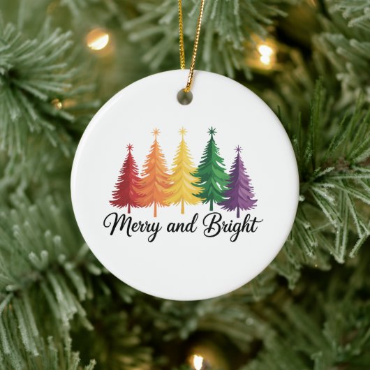 Merry And Bright Rainbow Christmas Tree Gay LGBTQ  Keramik Ornament (Baum)