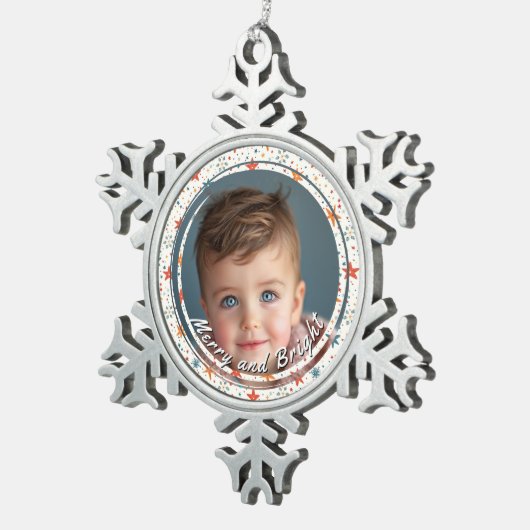 Merry and Bright Stars Custom Child Foto Schneeflocken Zinn-Ornament (Rechts)