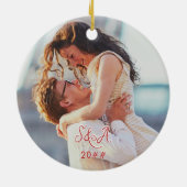 Merry & Bride Winter Weihnachtsbräune Verlobung Keramik Ornament (Hinten)