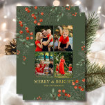 Merry & Bright Christmas Foto Collage Bloral Folien Feiertagskarte<br><div class="desc">Merry & Bright Weihnachtsfoto Collage Watercolor Floral Foil Holiday Card Foil Weihnachtskarten Gestempelte Weihnachtskarten zeigen eine Foto-Collage von vier Ihrer Lieblings-Fotos mit dem Folienüberlagerungsfohlen "Merry & Bright" in moderner Kalligrafiegskripttypografie auf grünem Hintergrund mit Aquarell und roten Beeren. Personalisiert Sie unten Ihren Namen oder benutzerdefinierten Text. Ideal für Familie und Freunde,...</div>