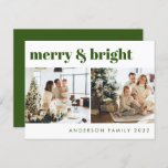 Merry & Bright Minimalistisch Green Christmas Postkarte<br><div class="desc">Fröhliche und helle Minimalistische Weihnachtssaison's Grußkarte in Green Theme mit zwei familiären Fotos können Sie personalisieren. Schick es zu Weihnachten an deine Familie und Freunde.</div>