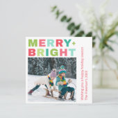 Merry + Bright One Foto Weihnachtskarte (Stehend Vorderseite)