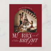 Merry & Bright Red Elegant Script Foto Weihnachten (Vorderseite)