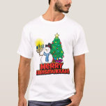 Merry Chrismukkka Snowman Menorah und Individuelle T-Shirt<br><div class="desc">Fun Merry Chrismukkkah mit einem Schneemann, der eine Menorah vor einem Weihnachtsbaum auf weiß hält. Auf der Rückseite ist ein lustiger Text können Sie löschen oder ändern, was für Sie funktioniert. Wenn Sie die Ferien vermischen, oder Sie kennen jemanden, der sowohl Hanukkah und Weihnachten feiert, dann wäre das eine tolle...</div>