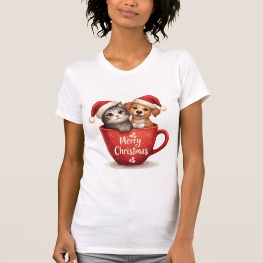 Merry Christmas Cat and Dog in Mug Shirt, Cute Pet T-Shirt (Vorderseite)