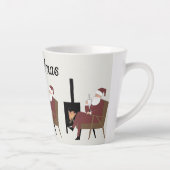 Merry Christmas Cozy Santa Fireplace Latte Coffee Milchtasse (Rechts)
