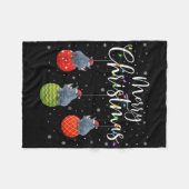 Merry Christmas Lights Santa Hat Rhino Ugly Xmas T Fleecedecke (Vorderseite (Horizontal))