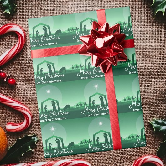 Merry Christmas Nativity Scene Personalized Green Geschenkpapier