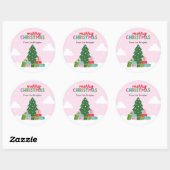 Merry Christmas Tree with Gifts in Pastel Pink Runder Aufkleber (Blatt)