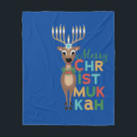 Merry Christmukkah Reindeer Fleecedecke<br><div class="desc">Weihnachtsrentiere mit einer Hanukkah-Menorah für Anbeter mit einem fröhlichen Christmukkah-Gruß.</div>