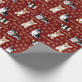 Merry Corgmess - Weihnachts Corgi Muster rot Geschenkpapier (Ecke)